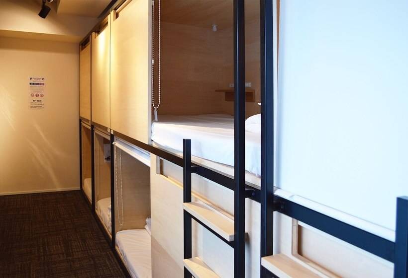 共用房间的床, Guest House Tokyo Azabu