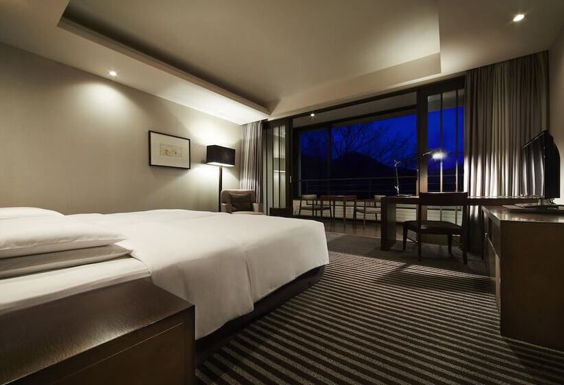 غرفة قياسية, Hyatt Regency Hakone Resort And Spa