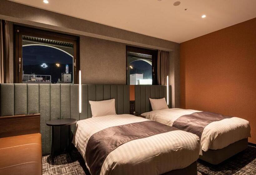 غرفة تنفيذية, Kobe Plaza