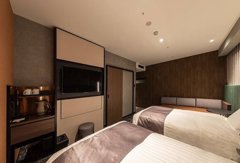 غرفة تنفيذية, Kobe Plaza