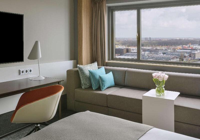 اتاق سوپریور با چشمانداز, Mövenpick Hotel Amsterdam City Centre