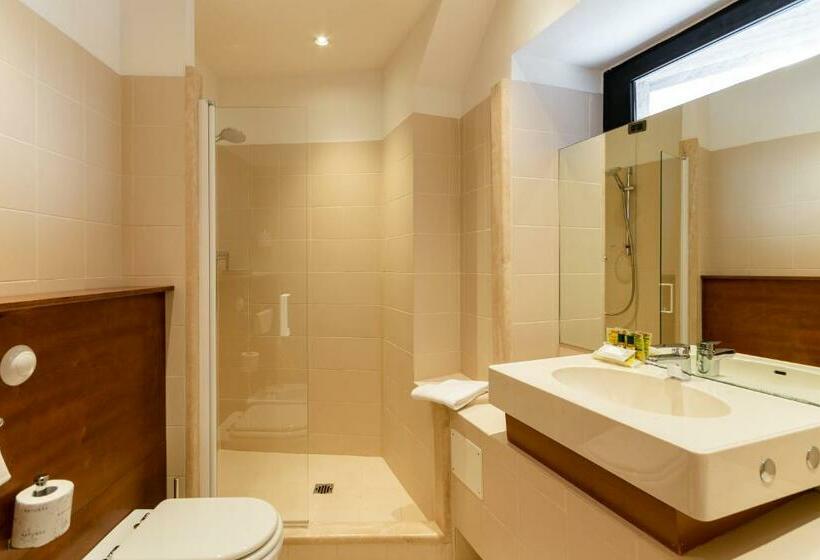 اتاق استاندارد یک نفره, B&b Hotel Firenze Pitti Palace Al Ponte Vecchio
