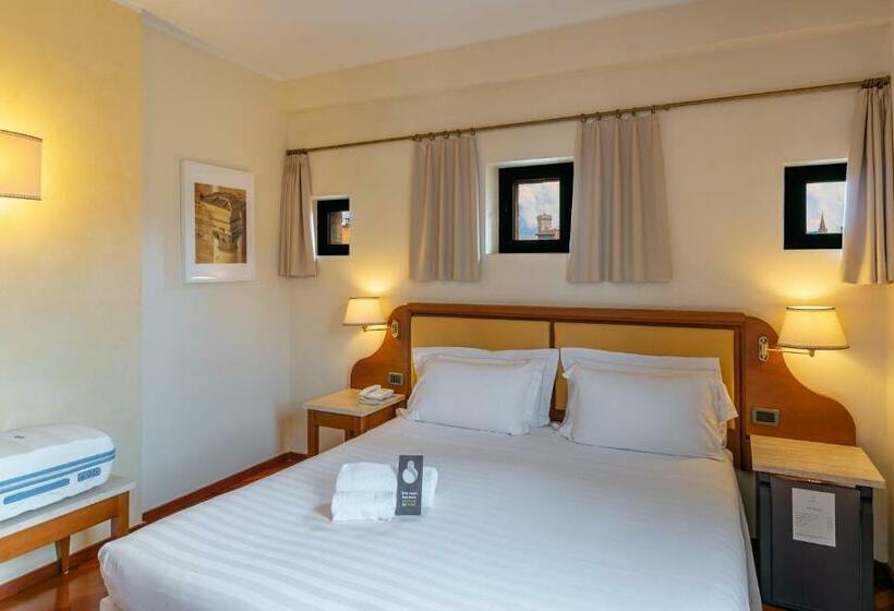 اتاق استاندارد با چشم‌انداز شهر, B&b Hotel Firenze Pitti Palace Al Ponte Vecchio