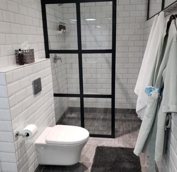 스탠다드 룸, Point B Guest House  Sustainable Solar Energy