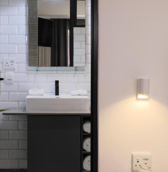 스탠다드 룸, Point B Guest House  Sustainable Solar Energy