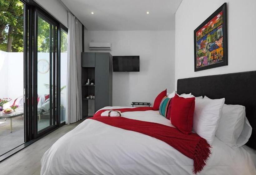 패밀리 스위트, Point B Guest House  Sustainable Solar Energy