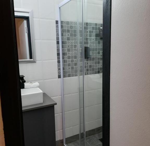 스탠다드 룸, Point B Guest House  Sustainable Solar Energy