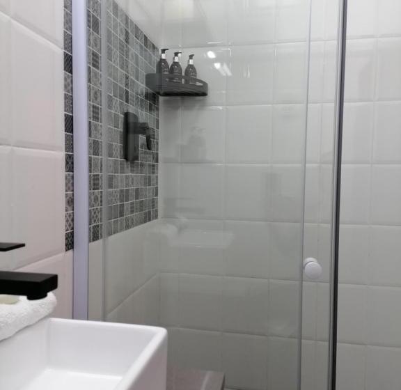 스탠다드 룸, Point B Guest House  Sustainable Solar Energy