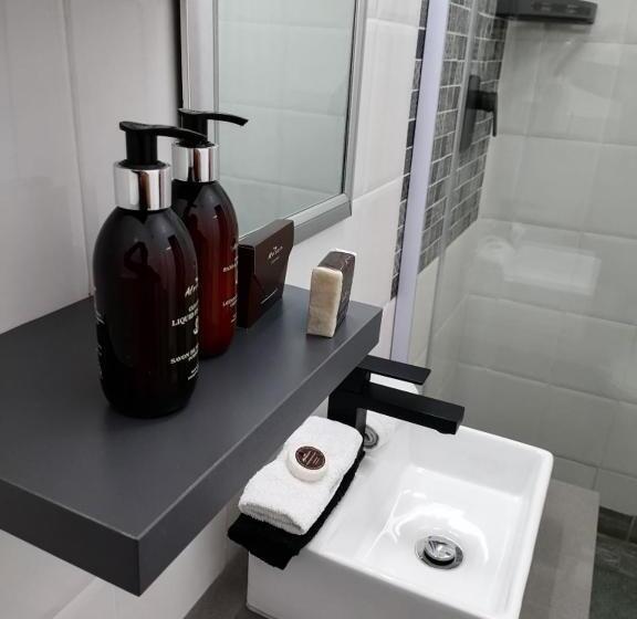 스탠다드 룸, Point B Guest House  Sustainable Solar Energy