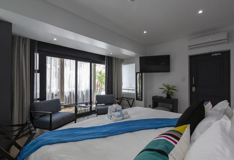 패밀리 스위트, Point B Guest House  Sustainable Solar Energy