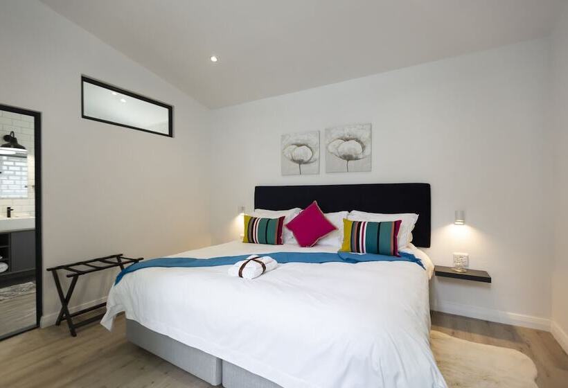 패밀리 스위트, Point B Guest House  Sustainable Solar Energy