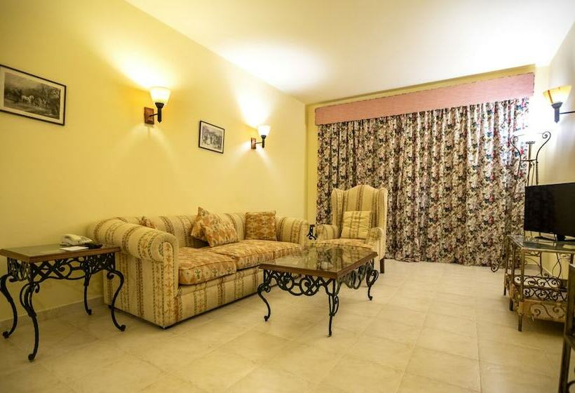 סוויטת ג'וניור נוף לים, Sunny Days El Palacio Resort & Spa