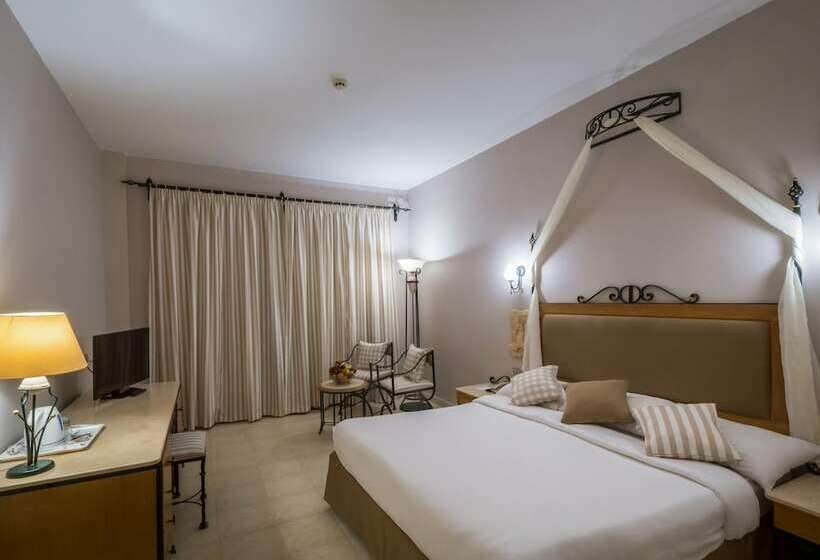 סוויטת ג'וניור נוף לים, Sunny Days El Palacio Resort & Spa