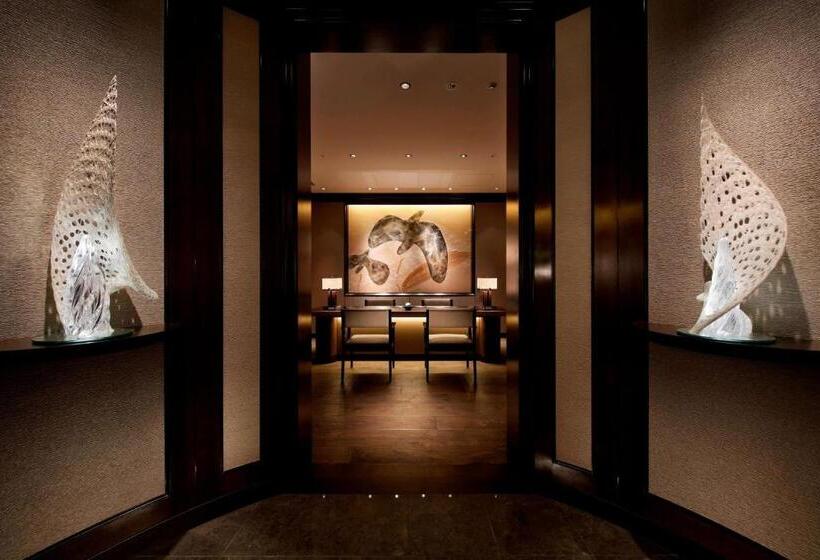 Номер Клуб Кровать Кинг, The Ritzcarlton, Tokyo