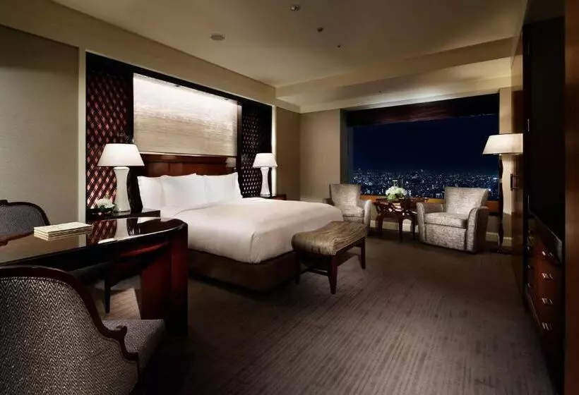 キングサイズベッドのデラックスルーム, The Ritzcarlton, Tokyo