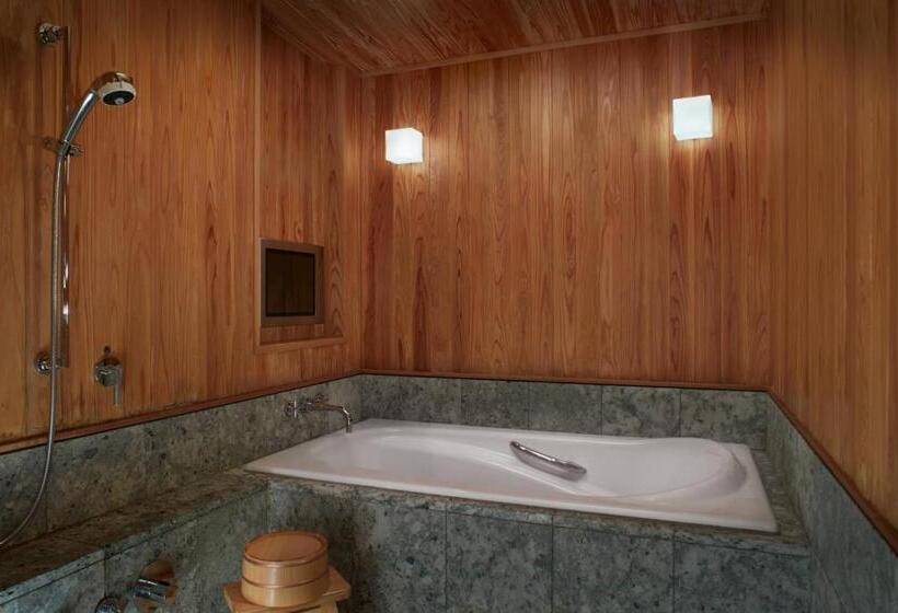 סוויטה, The Ritzcarlton, Tokyo