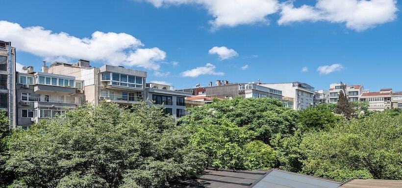 اتاق سوپریور, The Stay Boulevard Nisantasi