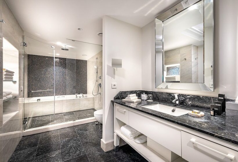 سوییت لوکس, The Stay Boulevard Nisantasi