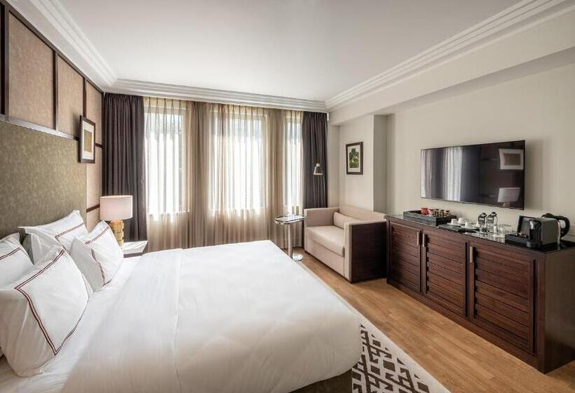 اتاق سوپریور با تخت بزرگ, The Stay Boulevard Nisantasi