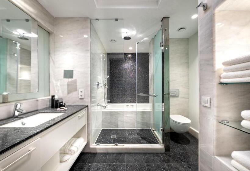 اتاق لوکس, The Stay Boulevard Nisantasi