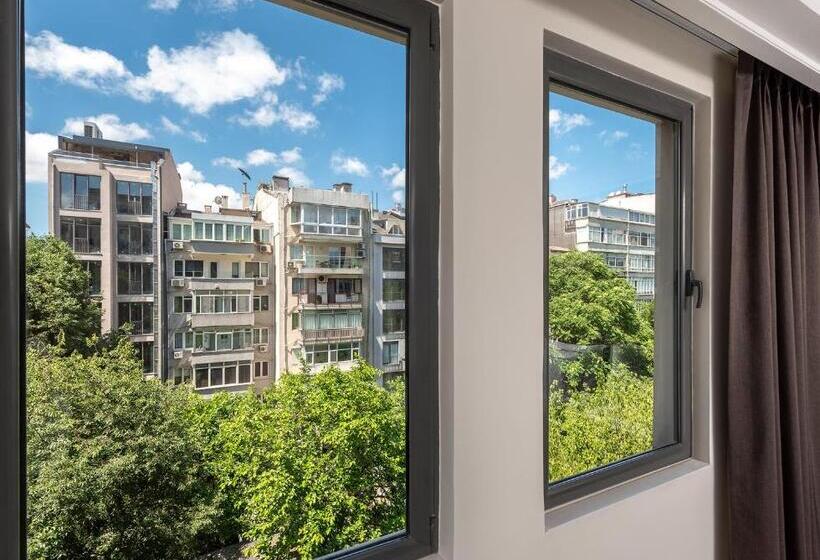 اتاق سوپریور, The Stay Boulevard Nisantasi