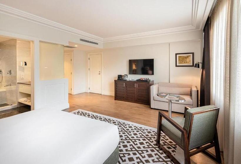 اتاق سوپریور, The Stay Boulevard Nisantasi