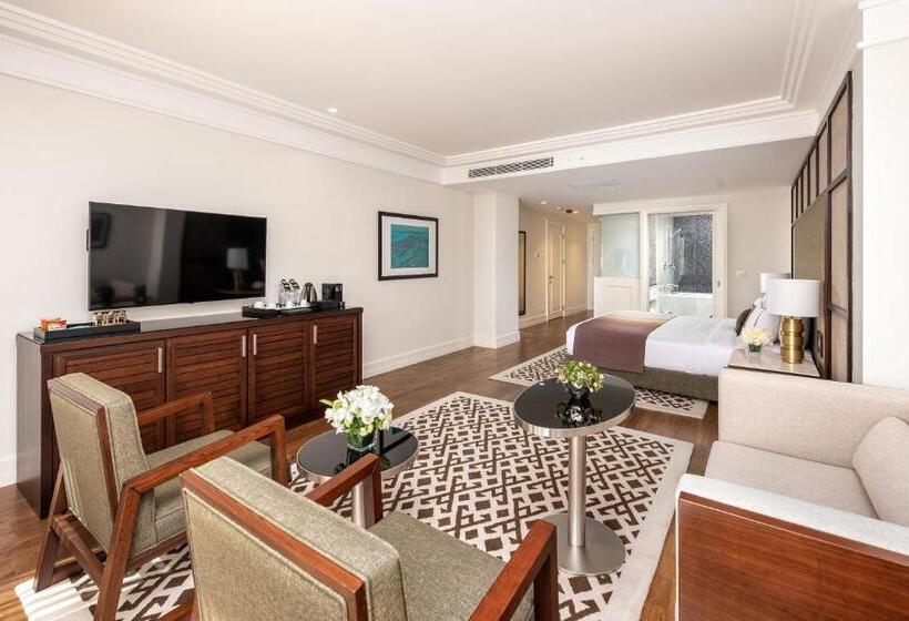 استودیو استاندارد با تراس, The Stay Boulevard Nisantasi