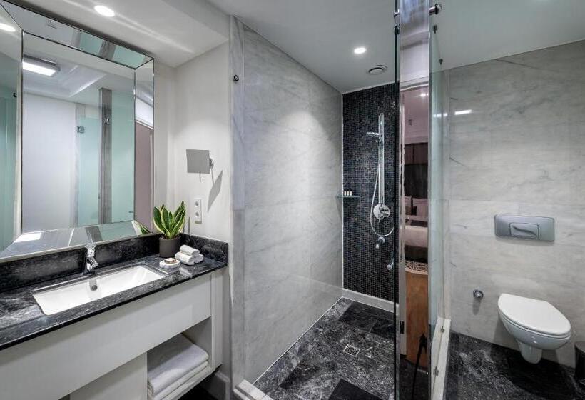 Suite with Terrace, The Stay Boulevard Nisantasi