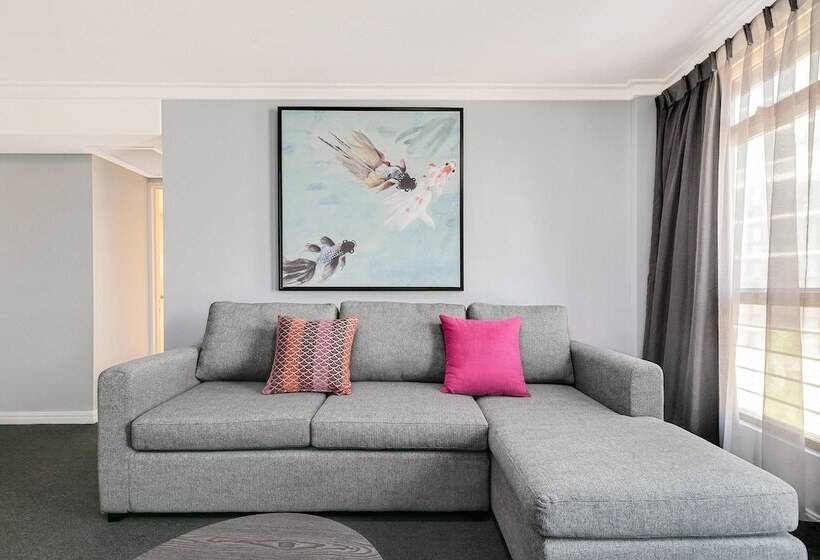 Люкс, Mantra Sydney Central