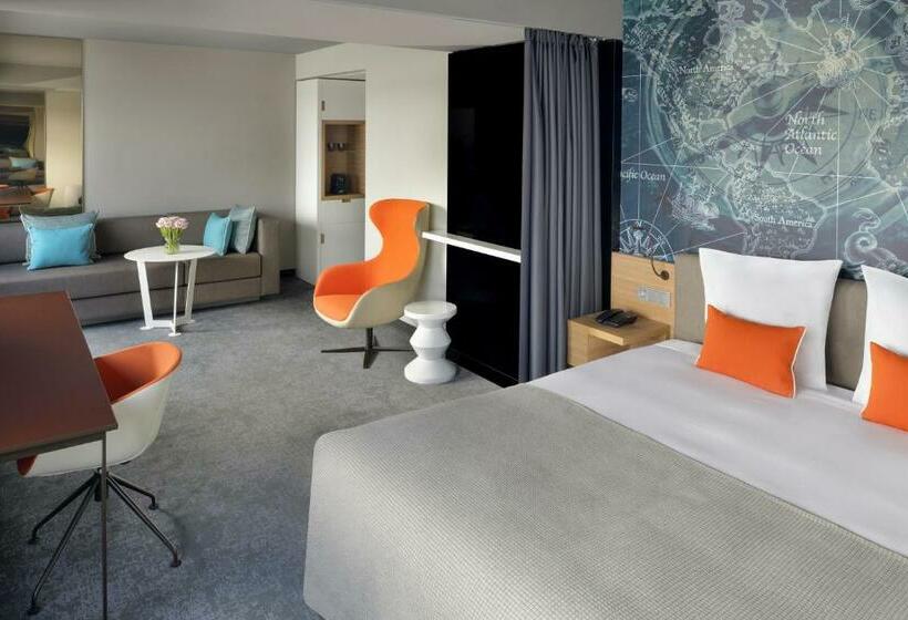 سوییت جونیور, Mövenpick Hotel Amsterdam City Centre