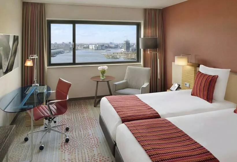 エグゼクティブ ルーム、眺望あり, Mövenpick Hotel Amsterdam City Centre