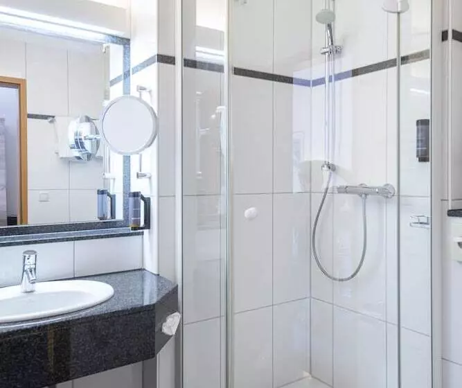اتاق لوکس, Achat Hotel Lohr Am Main