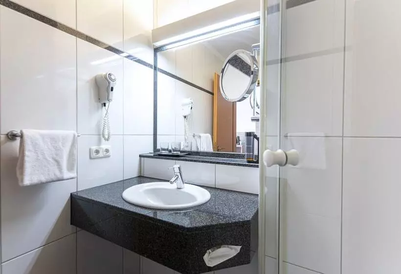 اتاق لوکس, Achat Hotel Lohr Am Main