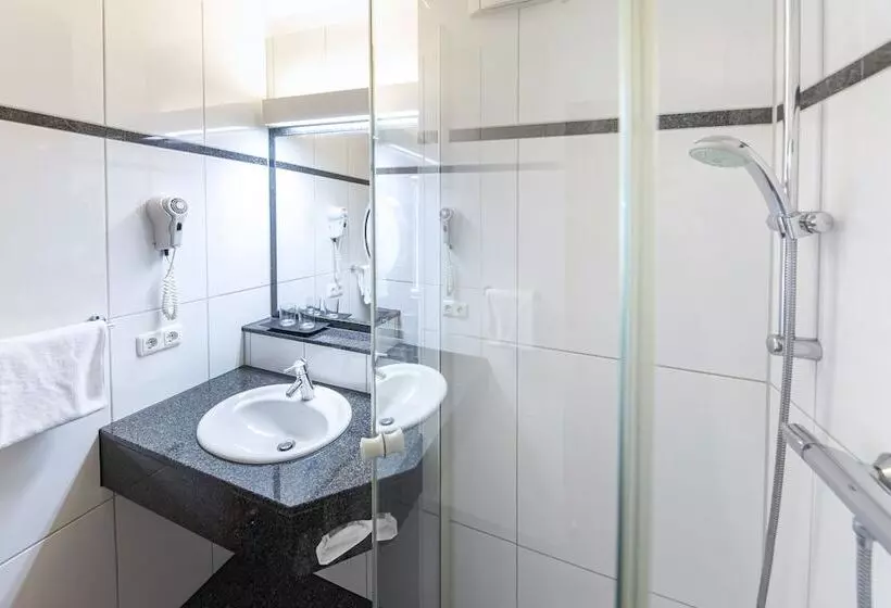 اتاق لوکس, Achat Hotel Lohr Am Main