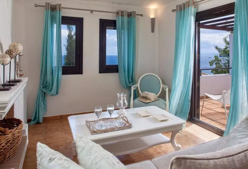 デラックススイート, Aegean Suites, Santikos Collection