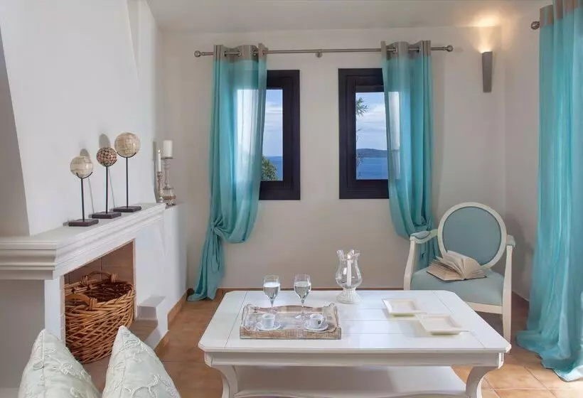 デラックススイート, Aegean Suites, Santikos Collection