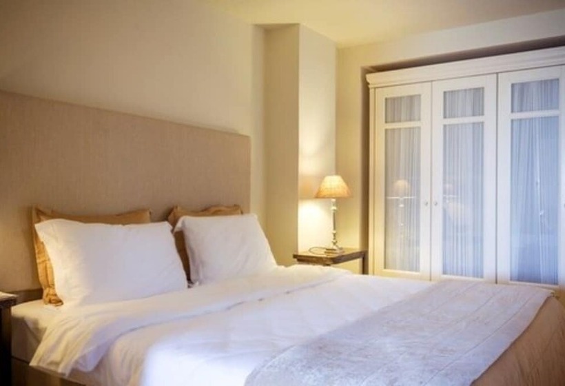 Люкс, Aegean Suites, Santikos Collection