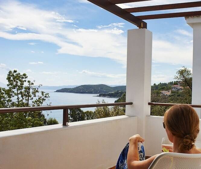 Люкс Повышенной Комфортности, Aegean Suites, Santikos Collection