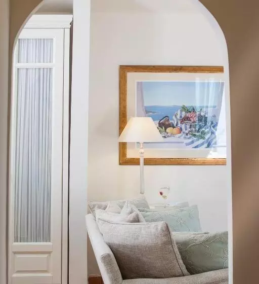 スイート, Aegean Suites, Santikos Collection