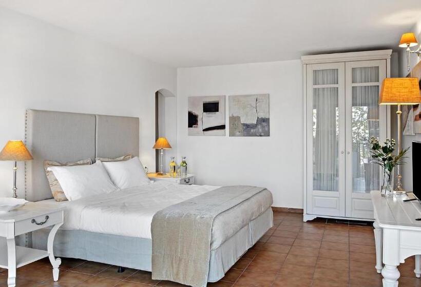 주니어 스위트, Aegean Suites, Santikos Collection