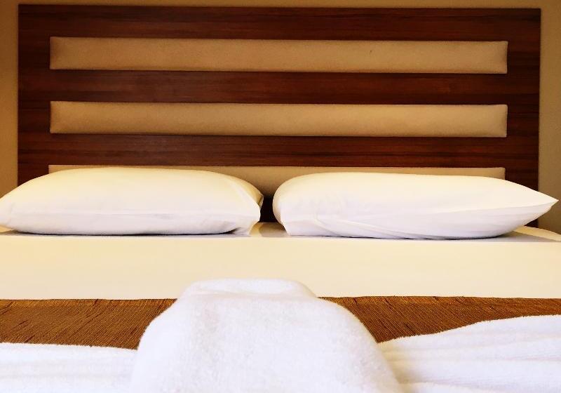 주니어 스위트, Aegean Suites, Santikos Collection