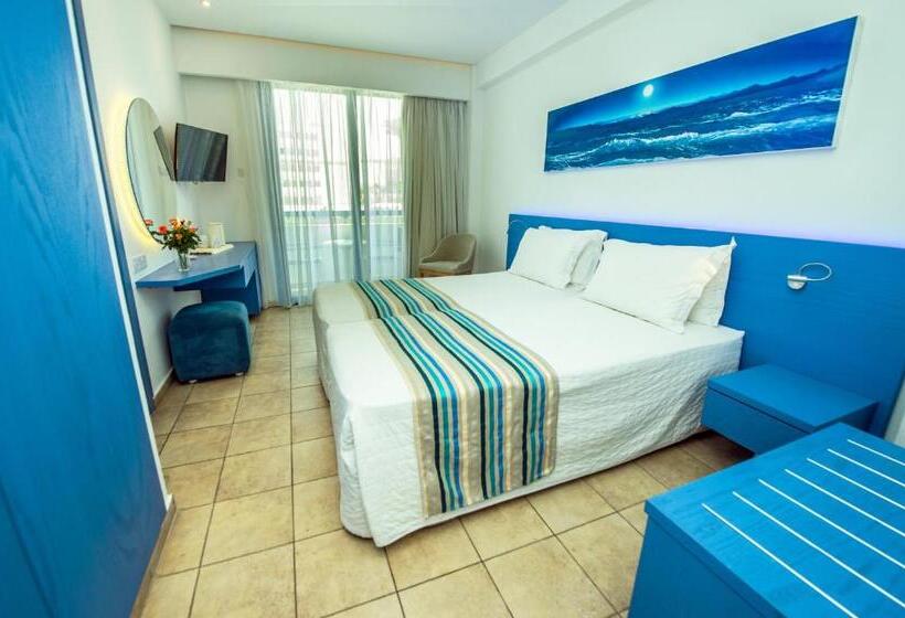 Апартаменты Superior 2 Спальни, Anonymous Beach Hotel   Adults Only