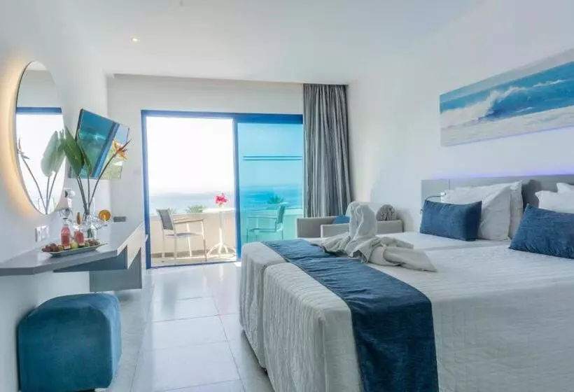 اتاق لوکس با چشم‌انداز دریا, Anonymous Beach Hotel   Adults Only