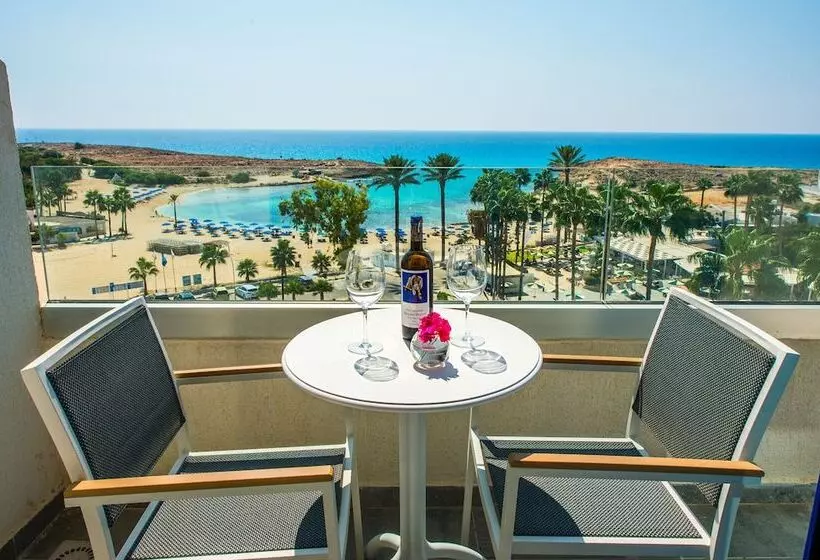 Superior Room Side Sea View