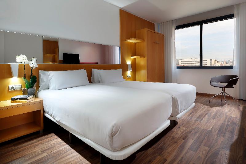 标准单人间, Apollo