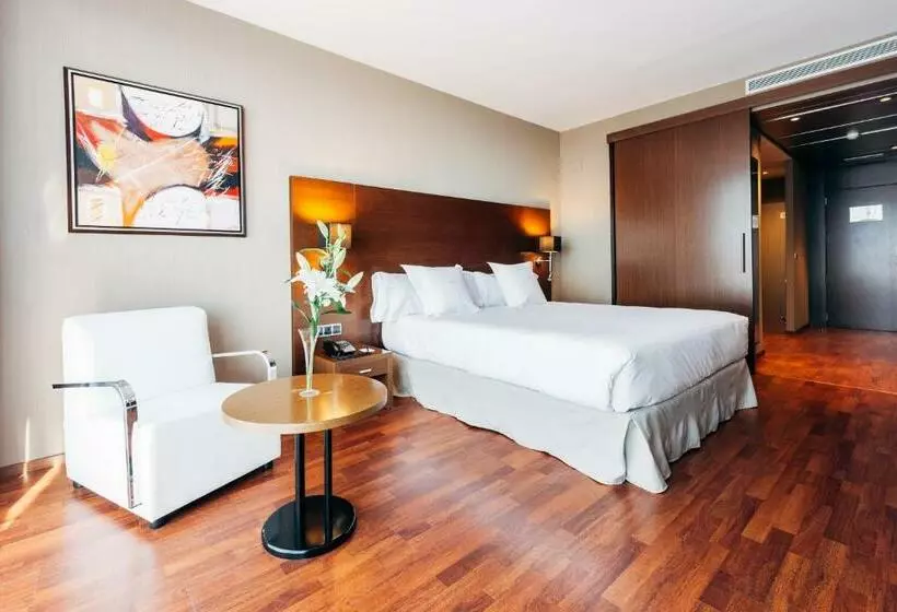 スタンダードトリプルルーム, Azz Valencia Congress Hotel & Spa