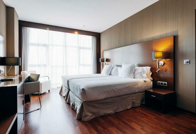 Номер Стандарт с доступом в Спа, Azz Valencia Congress Hotel & Spa