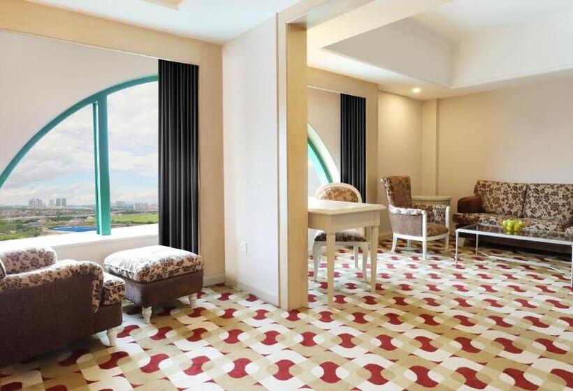 Люкс Вид на Город, Berjaya Waterfront