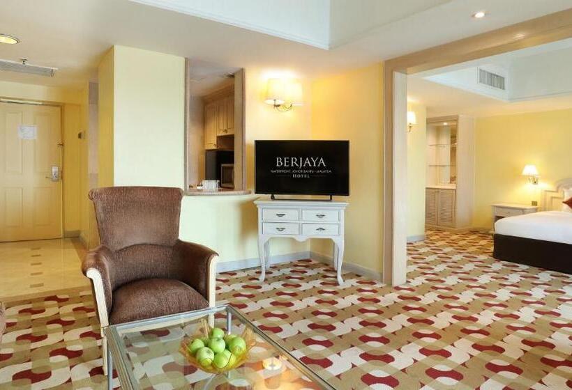 Люкс Вид на Город, Berjaya Waterfront