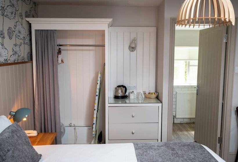 غرفة قياسية, Cedars Inn By Greene King Inns